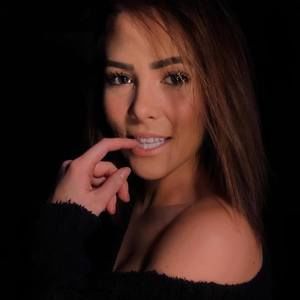 Meet your Posher, Michaela